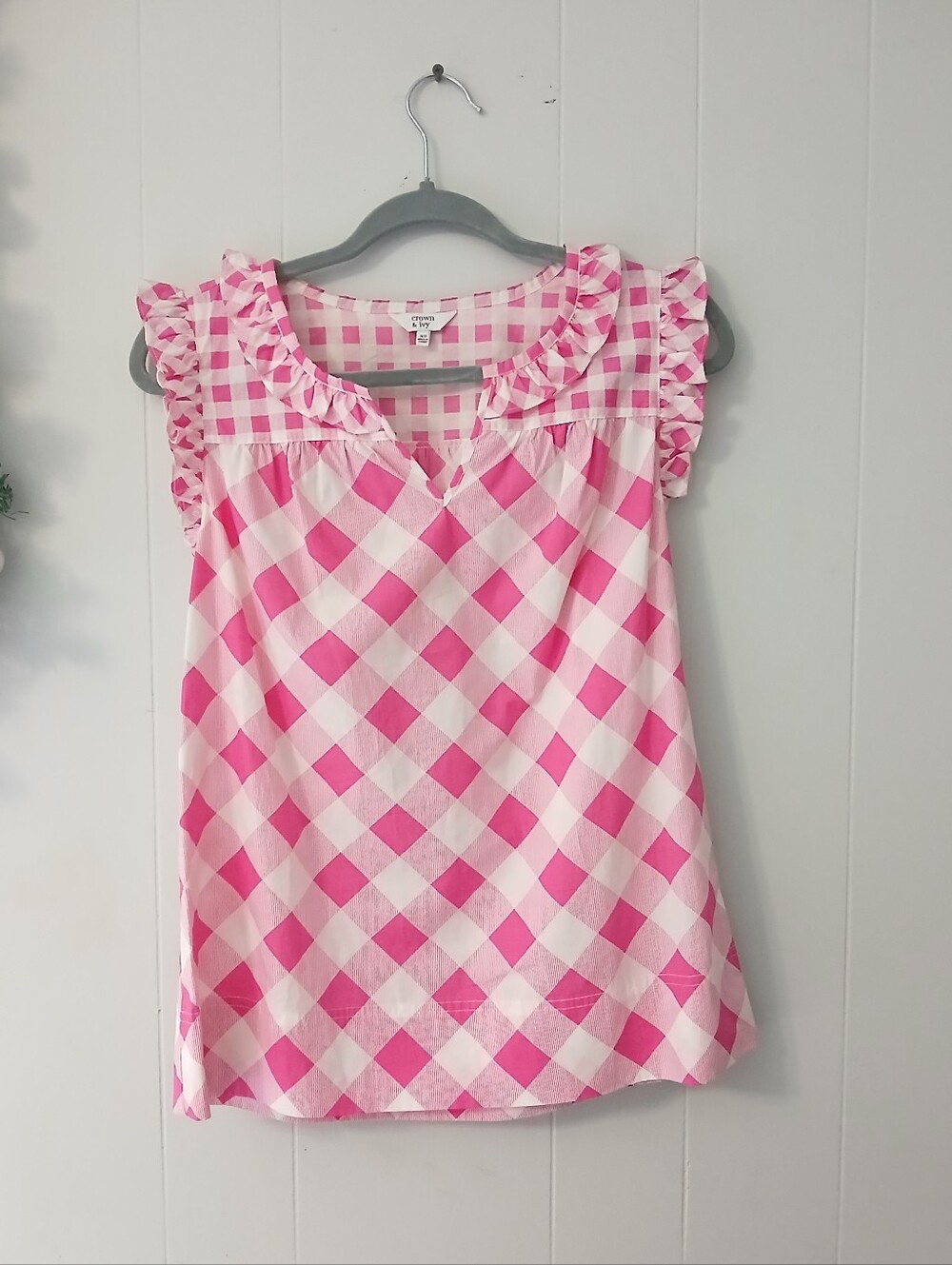 crown & ivy Pink Gingham Ruffle-Trim Top